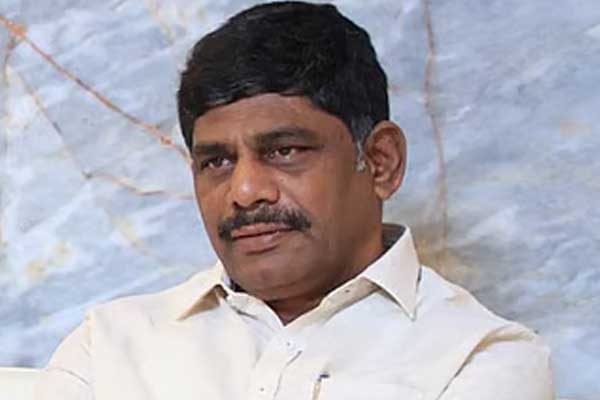 ಅಣ್ಣ ಪಕ್ಷದ ಶಿಸ್ತಿನ ಸಿಪಾಯಿ, ಹಣೆ ಬರಹದಲ್ಲಿ ಬರೆದಿದ್ದರೆ ಸಿಎಂ ಆಗ್ತಾರೆ: ಡಿ ಕೆ ಸುರೇಶ್